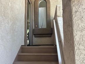 7135 Woodlake Avenue D, Los Angeles CA 91307