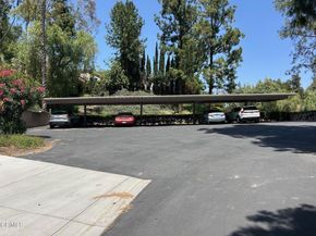 7135 Woodlake Avenue D, Los Angeles CA 91307