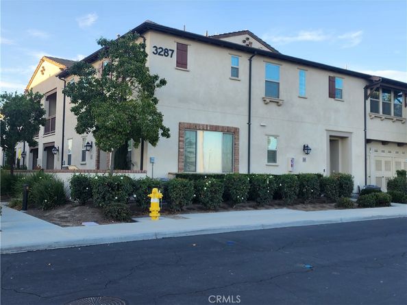 3287 E Wild Horse Privado 13, Ontario CA 91762