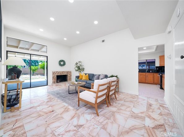 645 S Alameda Avenue, Azusa CA 91702