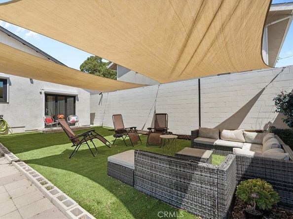 1702 Landis Street, Burbank CA 91504
