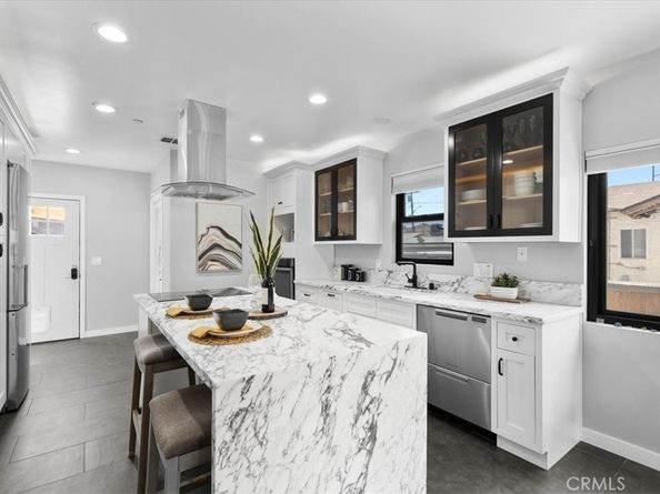 1702 Landis Street, Burbank CA 91504