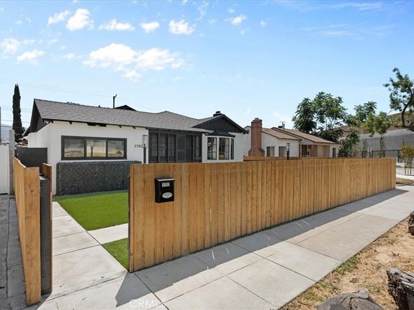 1702 Landis Street, Burbank CA 91504