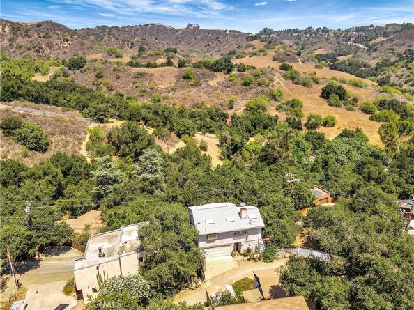 22011 Callado Way, Topanga CA 90290
