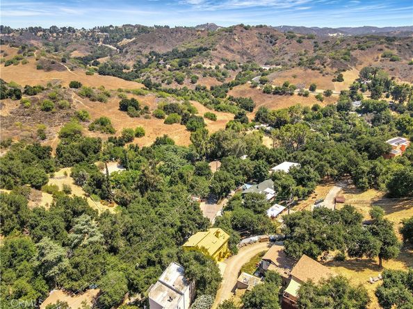 22011 Callado Way, Topanga CA 90290