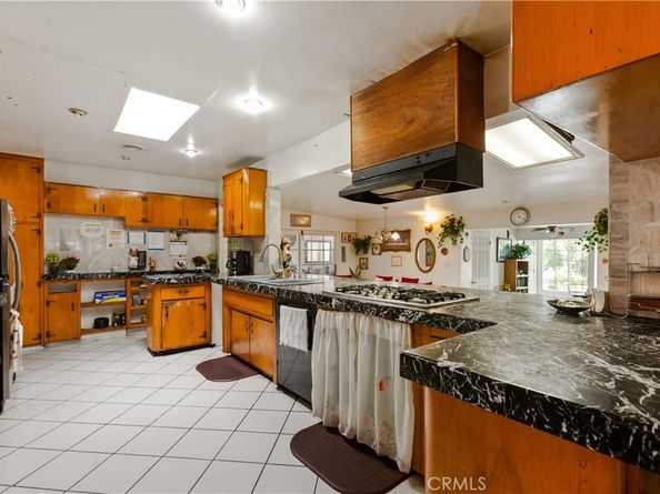 1140 Indian Summer Avenue, La Puente CA 91744