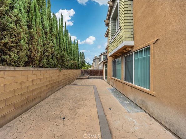 6781 Vanderbilt Street, Chino CA 91710