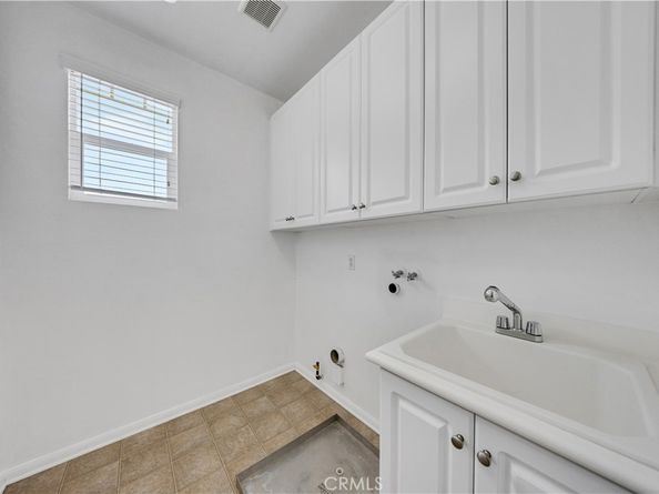 6781 Vanderbilt Street, Chino CA 91710