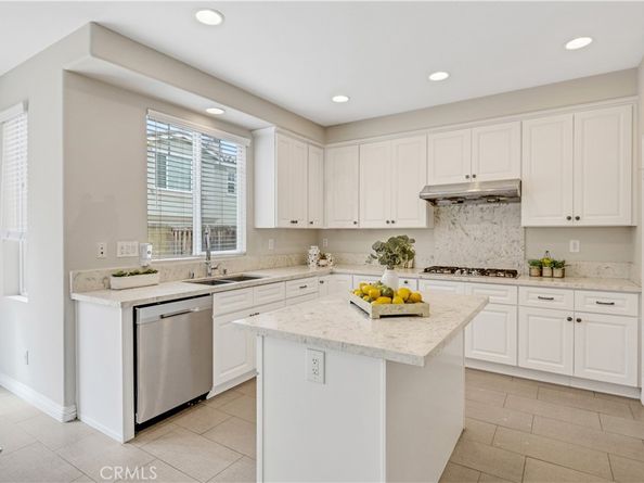 6781 Vanderbilt Street, Chino CA 91710