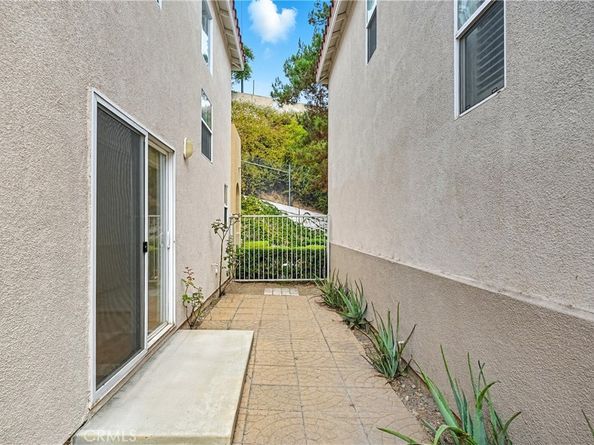 202 Cancion Way, Los Angeles CA 90033