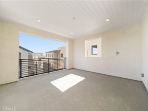 165 Sawbuck, Irvine CA 92618