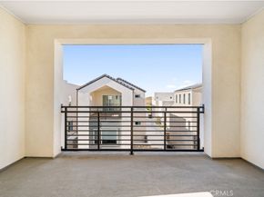 165 Sawbuck, Irvine CA 92618