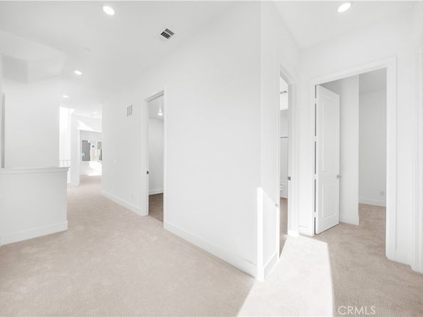 165 Sawbuck, Irvine CA 92618