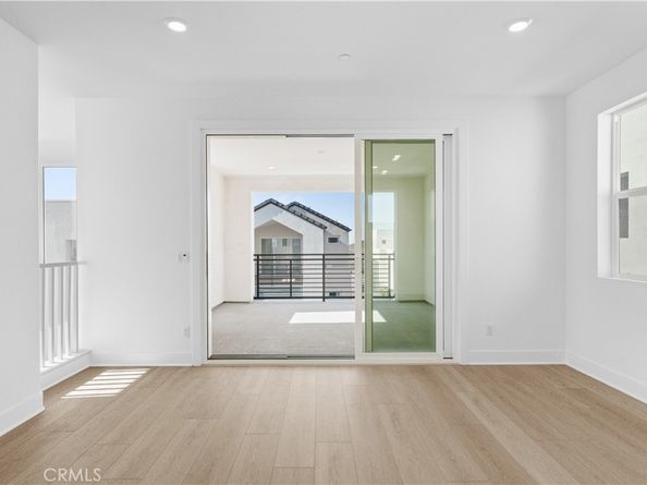 165 Sawbuck, Irvine CA 92618