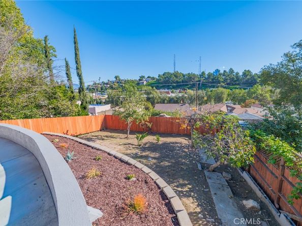 1248 N Bonnie Beach, Los Angeles CA 90063