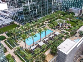 877 Francisco 4111, Los Angeles CA 90017