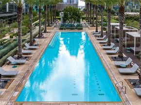 877 Francisco 4111, Los Angeles CA 90017