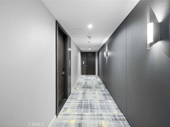 877 Francisco 4111, Los Angeles CA 90017