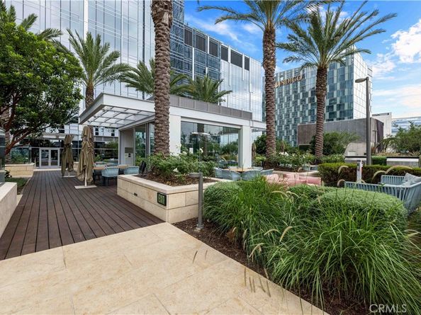 877 Francisco 4111, Los Angeles CA 90017