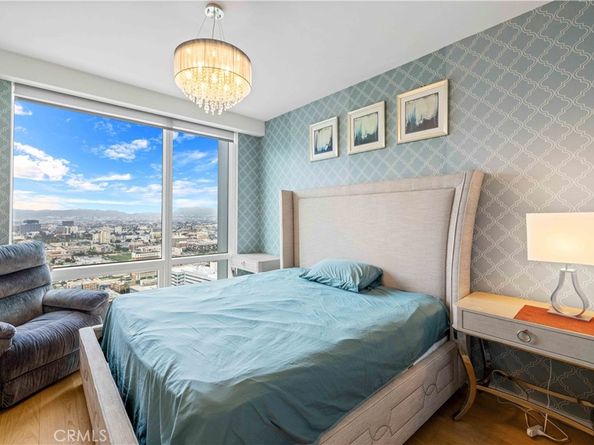 877 Francisco 4111, Los Angeles CA 90017