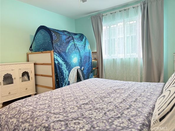 1065 E 3rd Street 8, Long Beach CA 90802