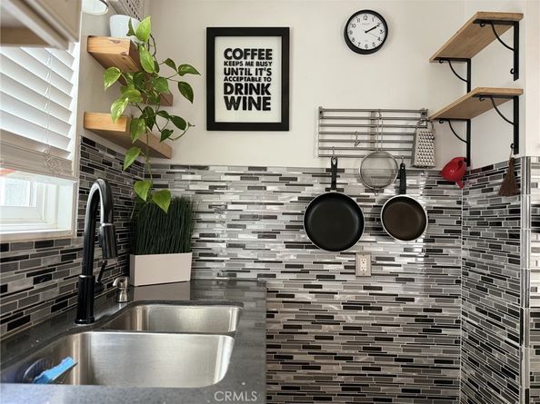 1065 E 3rd Street 8, Long Beach CA 90802