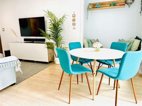 1065 E 3rd Street 8, Long Beach CA 90802