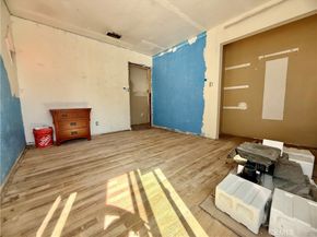 1532 N Ontario Street, Burbank CA 91505