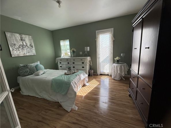 1532 N Ontario Street, Burbank CA 91505