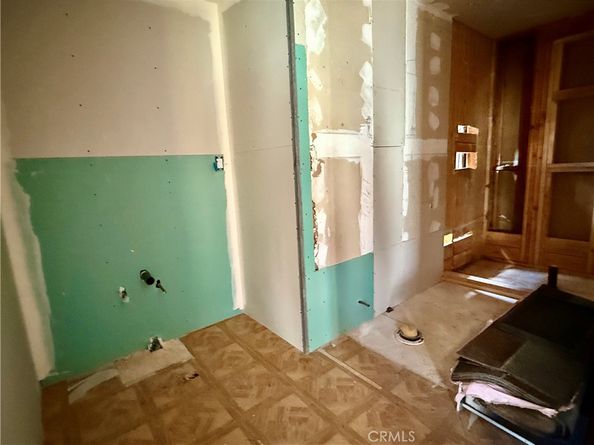 1532 N Ontario Street, Burbank CA 91505