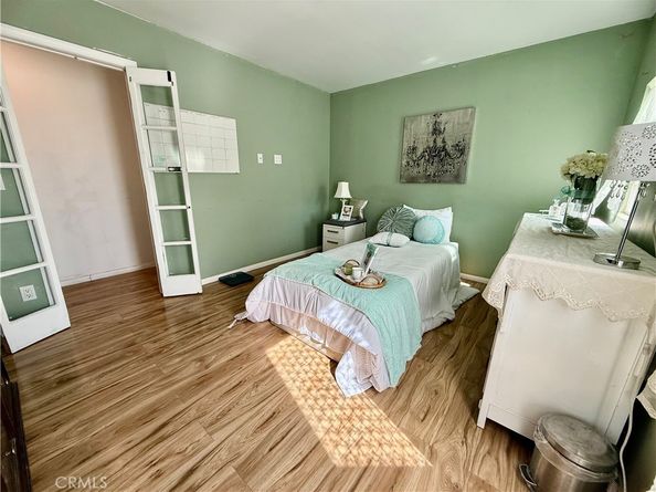 1532 N Ontario Street, Burbank CA 91505