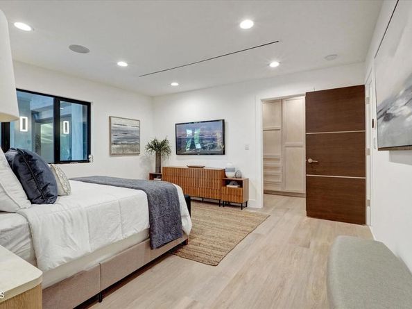 4423 Bergamo Drive, Encino CA 91436