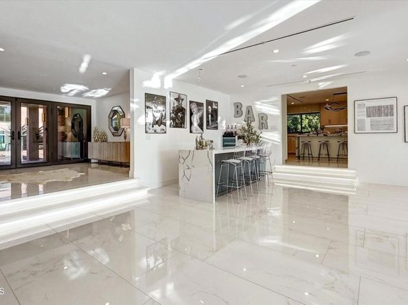 4423 Bergamo Drive, Encino CA 91436