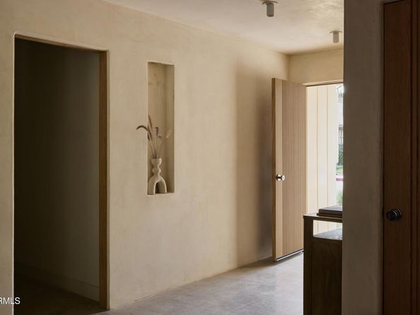 4781 Round Top Drive, Los Angeles CA 90065