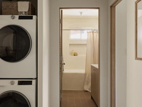 4781 Round Top Drive, Los Angeles CA 90065