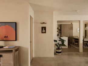 4781 Round Top Drive, Los Angeles CA 90065