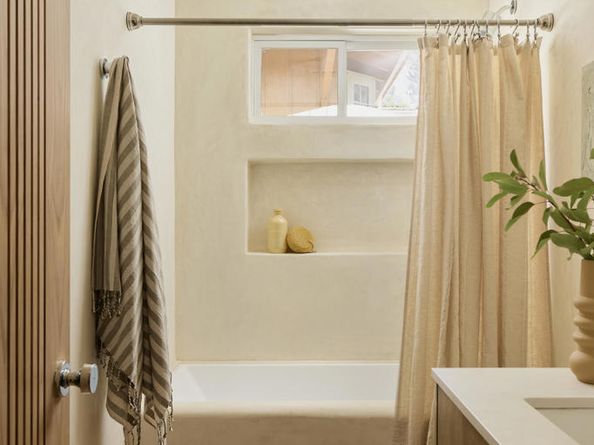 4781 Round Top Drive, Los Angeles CA 90065