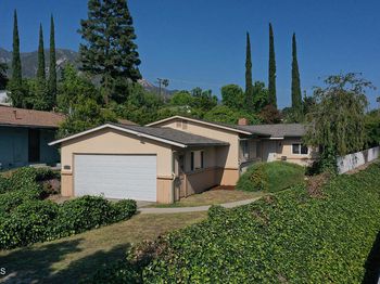 5020 Carolyn Way