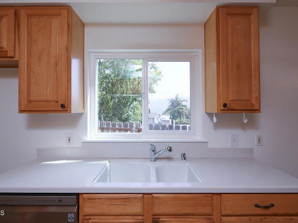 5020 Carolyn Way, La Crescenta CA 91214
