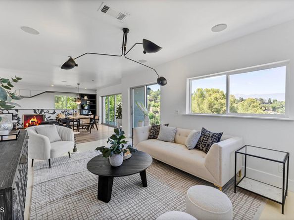 453 Frontenac Avenue, Los Angeles CA 90065