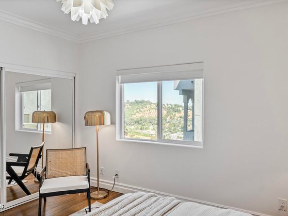 453 Frontenac Avenue, Los Angeles CA 90065