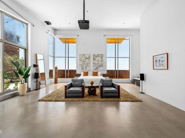 1850 Industrial Street 708, Los Angeles CA 90021