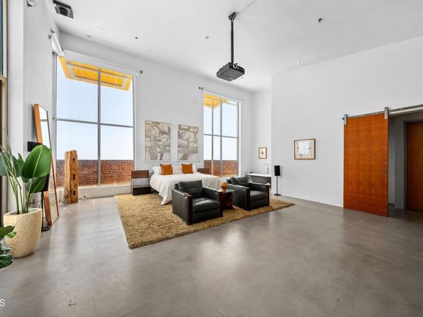 1850 Industrial Street 708, Los Angeles CA 90021