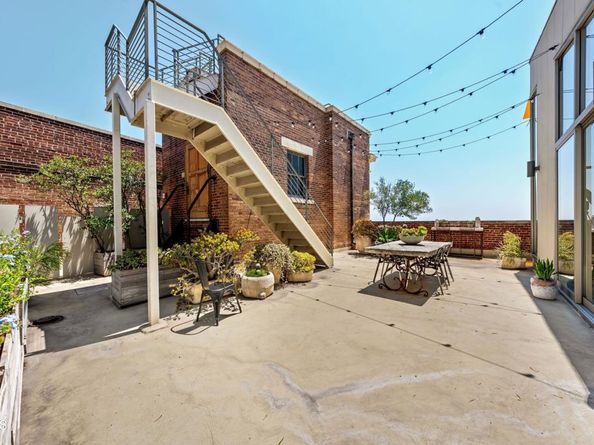 1850 Industrial Street 708, Los Angeles CA 90021