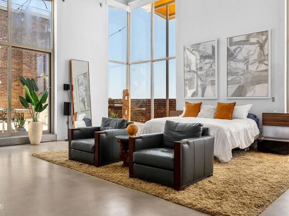 1850 Industrial Street 708, Los Angeles CA 90021