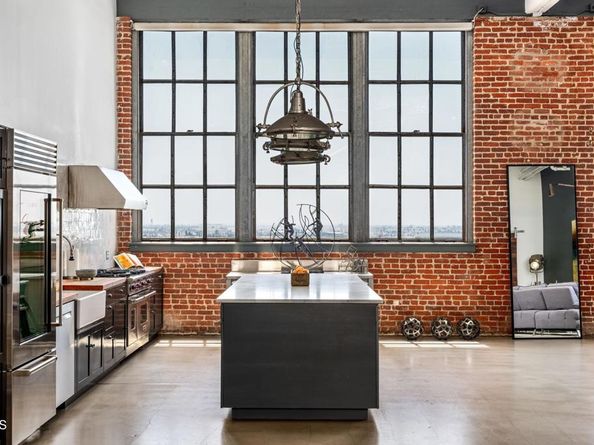 1850 Industrial Street 708, Los Angeles CA 90021