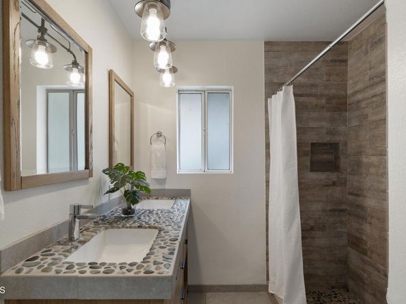 5345 Monterey Road, Los Angeles CA 90042