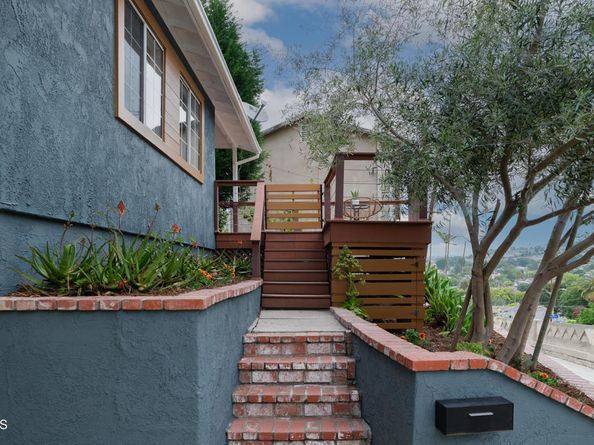 5345 Monterey Road, Los Angeles CA 90042