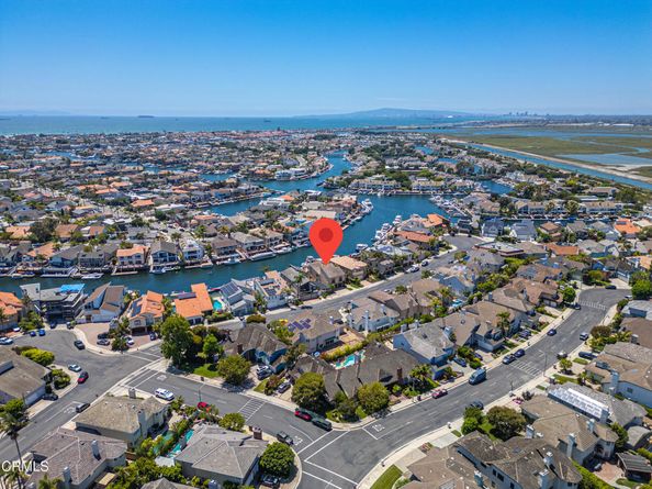 16181 Santa Barbara Lane, Huntington Beach CA 92649