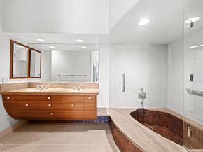 16181 Santa Barbara Lane, Huntington Beach CA 92649